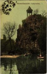 Buttes-Chaumont - Labyrinthe -
																					75019 Paris 19e
																			