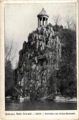 Carte postale ancienne Belvédère des Buttes-Chaumont
                                                                     à Paris 19e
                                