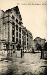 Cité Universitaire à Paris 14e