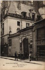 Paris 3e - Rue Charlot, 7, Hôtel de Brévannes à Paris 3e