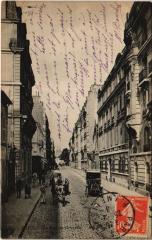 Paris 7e - 963. La Rue de Grenelle à Paris 7e
