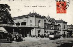 Carte postale ancienne La Gare Montparnasse
                                                                     à Paris 14e
                                