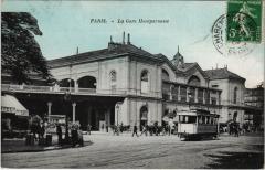 Carte postale ancienne La Gare Montparnasse
                                                                     à Paris 14e
                                