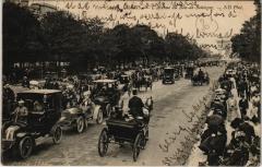 Carte postale ancienne L'Avenue du Bois-de-Boulogne
                                                                     à Paris 16e
                                