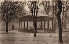 Parc de Montsouris - Le Kiosque de la Musique à Paris 14e