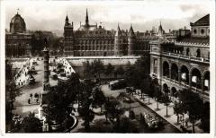 Paris 1e - Place du Chatelet et la Palais de Justice à Paris 1er