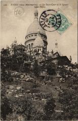 Carte postale ancienne Le Sacré-Coeur et le Square Saint-Pierre
                                                                     à Paris 18e
                                