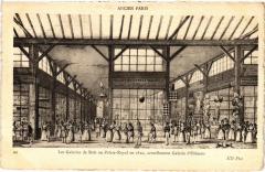 Carte postale ancienne Ancien Paris - Les Galeries de Bois au Palais-Royal
                                                                     à Paris 1er
                                