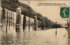 Le XVe Arrondissement inondé (Janvier 1910) - Le Boulevard de Grenelle (de la rue de Lourmel à la Seine) à Paris 15e
