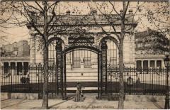 Carte postale ancienne Musée Galliera
                                                                     à Paris 16e
                                