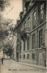 Paris 4e - Quai d'Anjou. Hotel Lauzun à Paris 4e