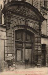 Paris 5e - Rue Saint-Julien-le-Pauvre -
																					75005 Paris 5e
																			
