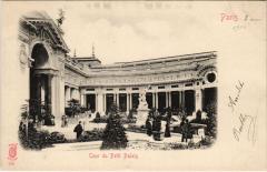 Paris 8e - Cour du Petit Palais à Paris 8e