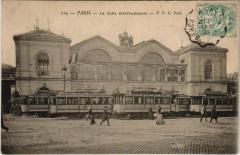 Carte postale ancienne La Gare Montparnasse
                                                                     à Paris 6e
                                