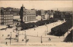 Clermont Ferrand vue d'ensemble de la Place de Jaude à Clermont-Ferrand