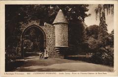 Clermont Ferrand JArdin Lecoq, Porte de l'Ancien Chateau -
																					63000 Clermont-Ferrand
																			