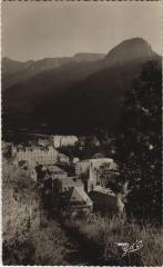 Mont Dore Chemin de Melchirose et le Capucin à Mont-Dore