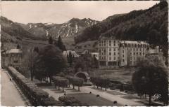 Mont Dore Le Parc et l'Hotel des Sapins à Mont-Dore