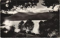 Coucher de Soleil sur le Lac Chambon et les Mont-Dore-Sancy -
																					63240 Mont-Dore
																			