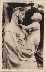 Riom La Vierge a l'Oiseau de N.-D. Du Marthuret à Thuret