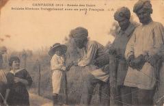 Marseille - Campagne 1914 - Armee Des Indes - Soldats Hindous Fraternissa -
																					13000 Marseille
																			