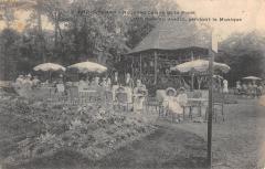 Paris Plage - Nouveau Casino De La Foret - Un Coin Du Jardin - Pendant Mu
