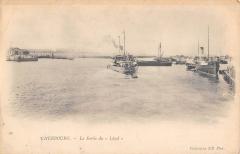Cherbourg - La Sortie Du Lloyd