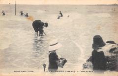La Bernerie - A L'Heure Du Bain -
													44 Loire Atlantique
												