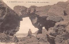 La Bernerie - La Roche Percee Dite Le Lit Du Roi -
													44 Loire Atlantique
												