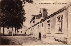 Aubigne Place de la Mairie -
													72 Sarthe
												