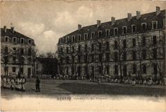 Mamers la Caserne à Mamers