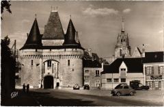 La Ferte Bernard porte de ville
