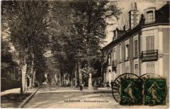 La Fleche Boulevard Latouche