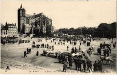 Le Mans Place des Jacobins un jour de Marche au Mans