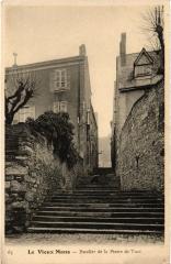 Le Mans Escalier de la Pierre de Tuce au Mans