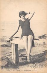 A La Mer - Baigneuse
