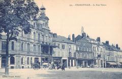 Charleville - La Rue Thiers -
													08 Ardennes
												