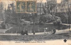 Cognac - Les Bassins Du Jardin De L'Hotel De Ville -
																					16100 Cognac
																			