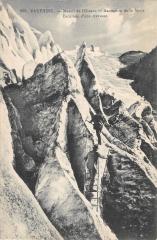 Dauphine - Massif De L'Oisans - Ascension De La Meije - Escalade D'Une Cr