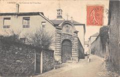 Cremieu - Le Couvent Des Ursulines à Crémieu