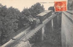 Langres - Cremaillere Sur Le Pont à Langres