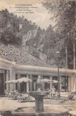 Bagnoles De L'Orne - Le Roc Au Chien Et Pavillon Des Fleurs
