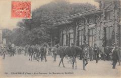 Chantilly - Les Courses - La Rentree Au Padock à Chantilly