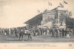 Deauville La Plage Fleurie - Les Tribunes Du Champ De Courses à Deauville