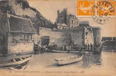 Mont Saint Michel - L'Entree Du Mont A Maree Haute