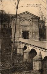 Toul Porte de Metz -
													54 Meurthe et Moselle
												