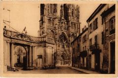 Toul Hotel de Ville et Cathedrale