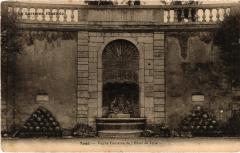 Toul vieille fontaine de l'Hotel de Ville