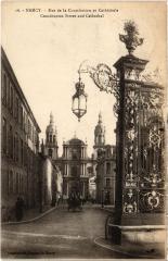 Nancy Rue de la Constitution et Cathedrale à Nancy
