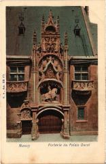 Nancy Porterie du Palais Ducal à Nancy